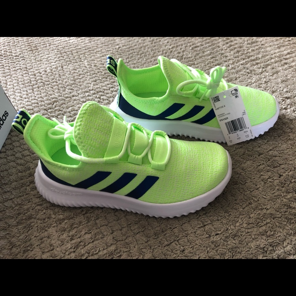 NWT Adidas Kaptir K running shoes